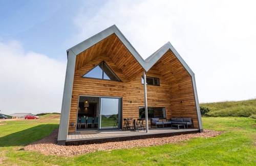 North Berwick Apartment | Luxury Family Lodge Sleeps up to 10
