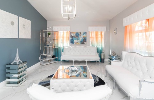 Town N County Park House | Luxury Gated Home with Mini Golf