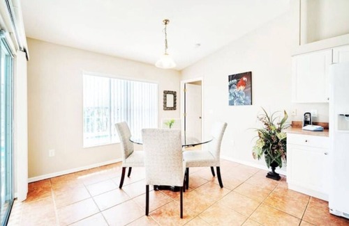 Mariner House | Luxury Getaway in Cape Coral with heated Pool!