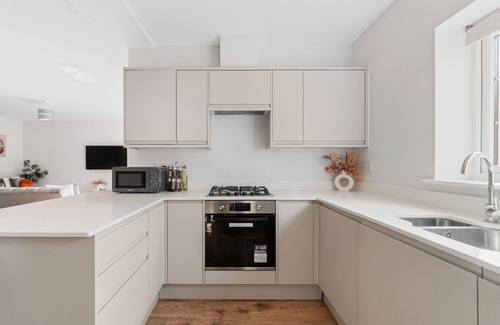 Abbess Roding House | Luxury Getaway in High Halden Ashford