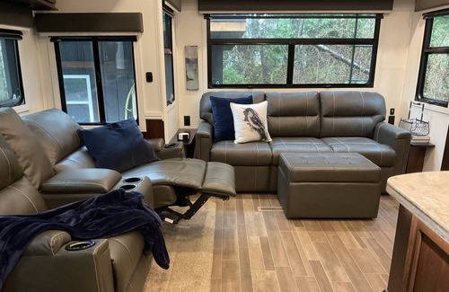 Tofino House | Luxury Glamping Experience nestled in a private forest/oceanfront property