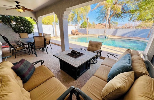 Litchfield Park House | LUXURY GREAT LOCATION LITCHFIELD HOME W/HEATED POOL, BBQ, & FIREPIT!