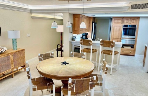 Sanibel Condo | Luxury gulf front/gulf view 3br/3ba + CABANA. Incredible views & stargazing.