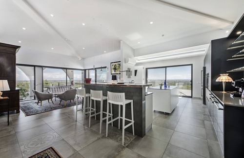 Campeiros Cottage | Luxury hideaway with views and infinity pool