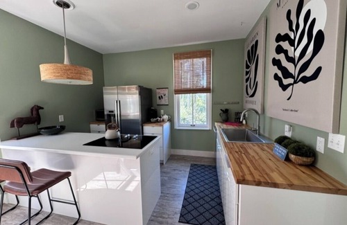 Lafayette House | Luxury Home:3 Bed/2 Bath with Shuffleboard~ walk to Restaurants/Bars near Purdue