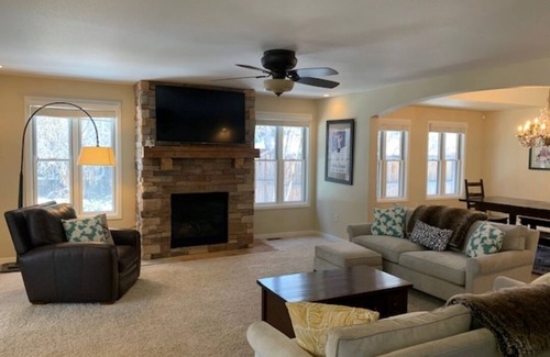 Interurban Park House | Luxury Home in Chautauqua Neighborhood, Walking Distance to Downtown and CU
