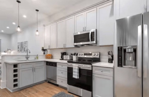 Bayou St. John House | Luxury Home In Mid-City New Orleans!