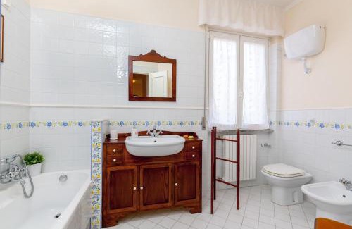 Fermo Apartment | LUXURY HOME-NEAR THE SEA Garden