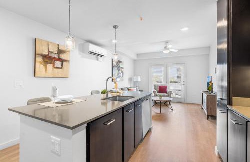 Marble Falls Apartment | Luxury Home W Pool & Gym Mins To Baylor Hospital