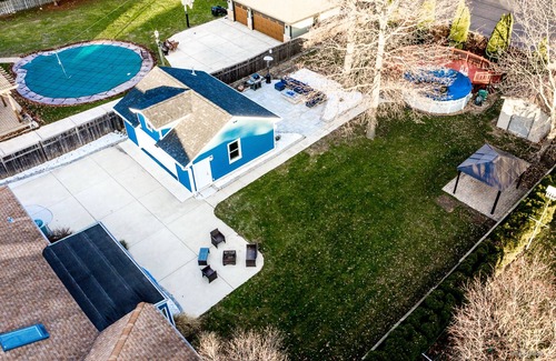 Morton Grove House | Luxury Home With Awesome Master Bathroom & Huge Back Yard