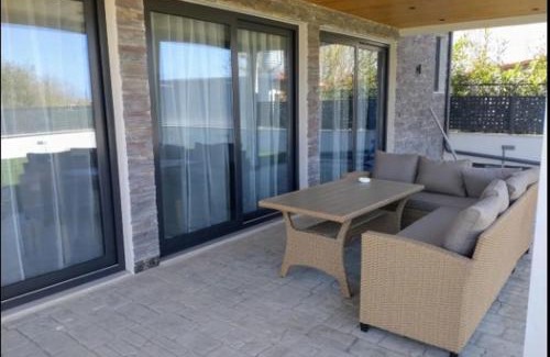 Nea Mesagkala Villa | Luxury house Andrijana