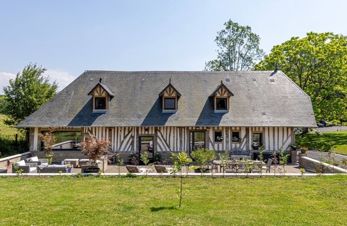 Angerville House | Luxury house for 4 to 10 people