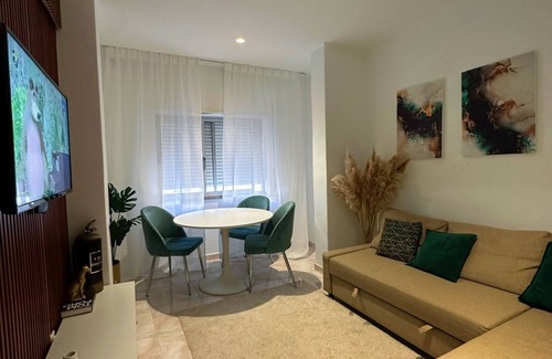 Seixal Apartment | Luxury house