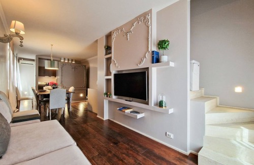 Civitanova Marche Apartment | [Luxury in the Center] Design Near the Sea