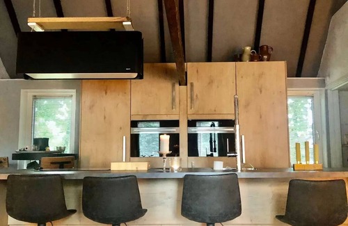 Municipality of Arnhem House | Luxury in the countryside (4p) in private accommodation