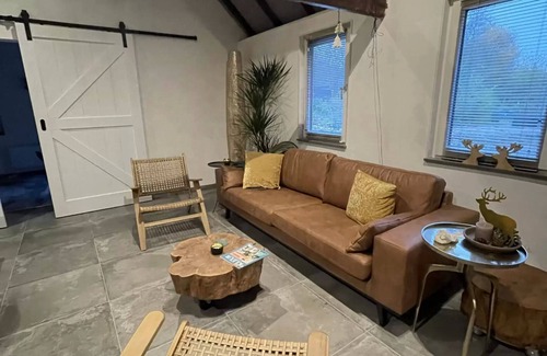 Municipality of Arnhem House | Luxury in the countryside (4p) in private accommodation