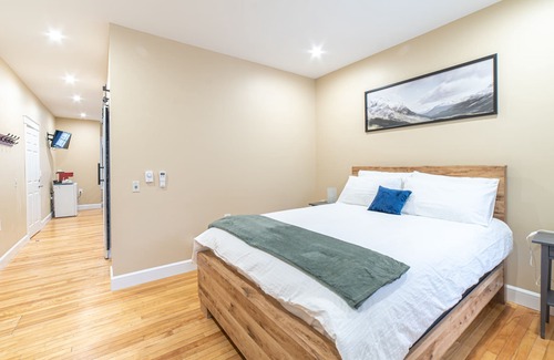 New Glasgow Bed & Breakfast | Luxury Inn - Unit 1 - Heart of New Glasgow
