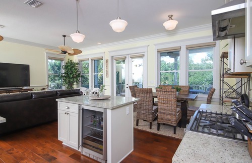 Palm Island House | Luxury Island living!
