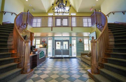 Oro-Medonte Apartment | Luxury Jacuzzi Suite-Full Kitchen