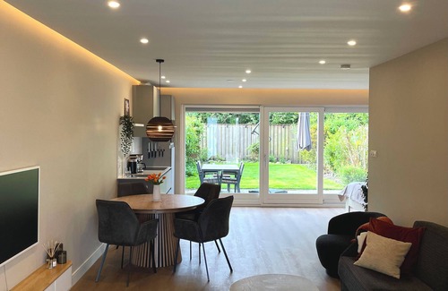 Alkmaar Apartment | Luxury Japandi garden apartment