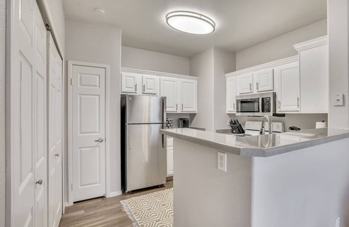 Clearfield Apartment | Luxury King Beds Pool Gym - Near Hill AFB