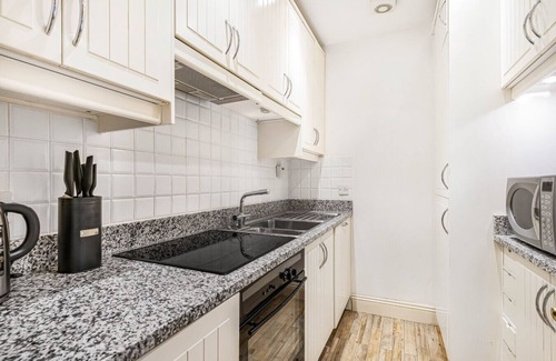 Knightsbridge Apartment | Luxury Knightsbridge Home | Next To Hyde Park