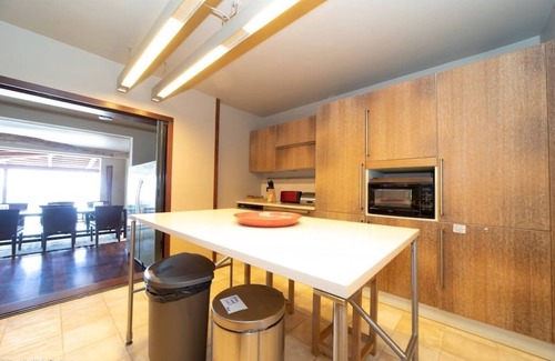 Flamands House | Luxury Kuban Villa/w BBQ, WIFI and Infinite Pool