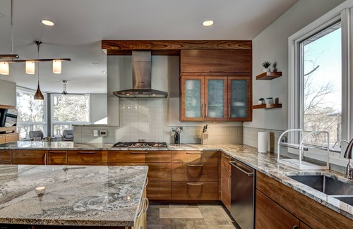 Chippewa Falls House | Luxury Lake Home on Lake Wissota