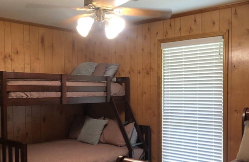 Farmerville House | Luxury Lake House