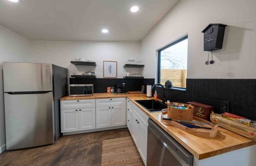 Afton Cabin | Luxury Lake Living on Grand 1