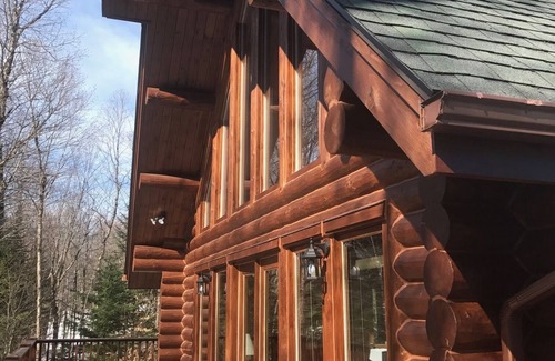 Labelle House | Luxury lake loghome Mont Tremblant