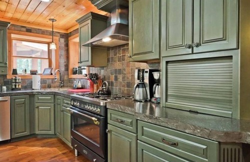 Oxford Cabin | Luxury Lakefront Home On 155 Private Acres: Family Reunions, Weddings, Events