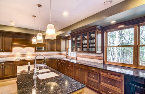 Chetek House | Luxury Lakefront Mansion on Chain of Lakes. Pontoon, Jetski and ATV on site!