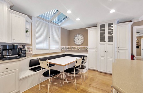Winter Haven House | Luxury lakehouse with private pool, hot tub, & office - close to Legoland