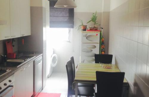 Lumiar Apartment | Luxury Lisbon Apartment. With Air Con.