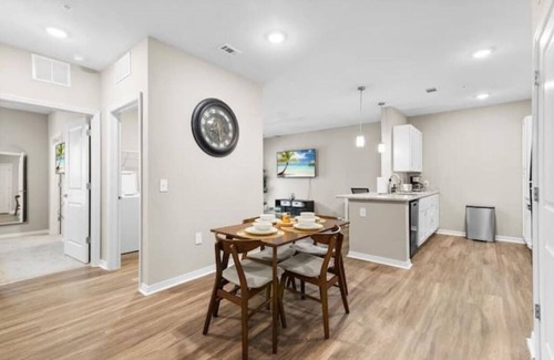 Melbourne Condo | Luxury Living: 1BR Condo w/Resort-Style Amenities