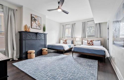 Shaw House | Luxury Living: Grand 7BR/5BA near Everything