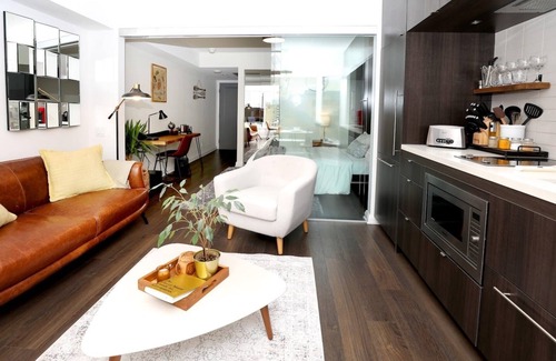 Bloor-Yorkville Apartment | Luxury Living in Yorkville Toronto