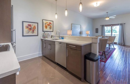 Winter Park Apartment | Luxury Living Just 3 Blocks From Park Ave!