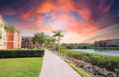Clearwater Condo | Luxury, Location & Convenience. w/2 King Beds. pet friendly, waterfront views