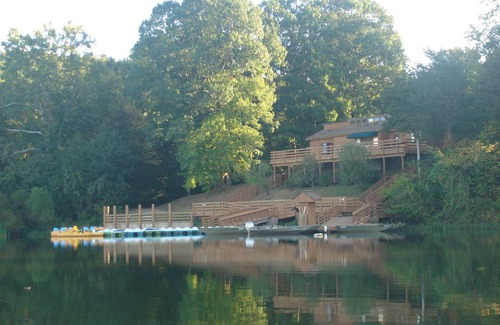 Casanova Ski Chalet | Luxury Log Cabin Estate ~ Breathtaking Lake Views ~ Perfect Family Retreat!