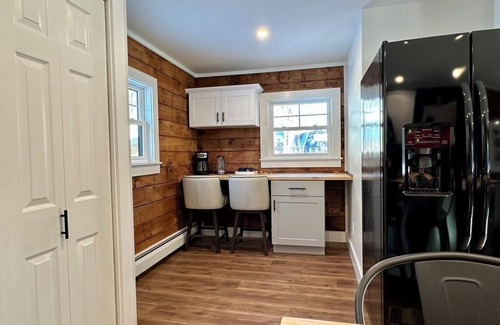 Bartlett Cabin | Luxury log cabin in Bartlett, perfect for family or friends in the White Mtns