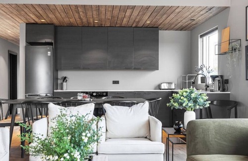 Selfoss Cabin | Luxury Log Home with a Hot Tub.