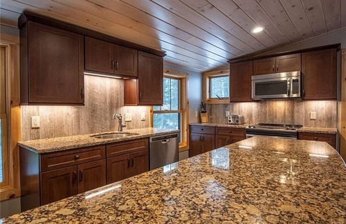 Brantingham House | Luxury@Long Pond Brantingham