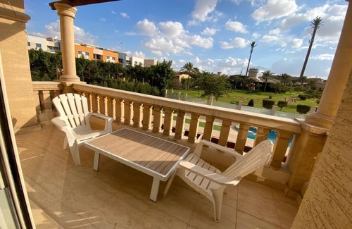 New Cairo Villa | Luxury Mansion with pool and Jacuzzi in New Cairo.