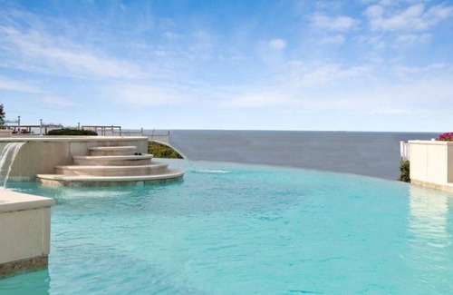 Belle Terre House | Luxury Mega Mansion