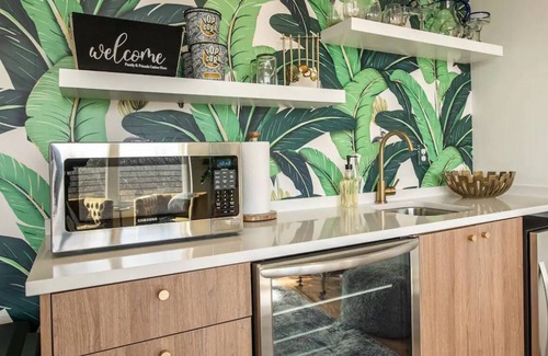 Missionary Ridge House | Luxury Modern, Down Town Retreat, Pet Friendly
