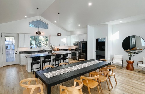 Show Low House | LUXURY MODERN FAMILY GETAWAY- Bison Ridge Retreat