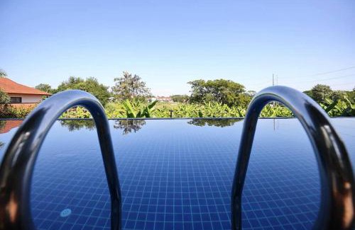 Su Thep Apartment | Luxury Modern Garden View Apartment