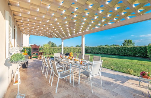 Monsummano Terme Villa | Luxury modern villa with A/C, pool, Jacuzzi, Sauna and Turkish bath near Lucca